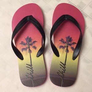 NEW FLIP FLOPS